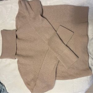 NWOT White and Warren Cashmere Sweater